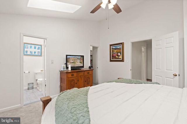 144 WASHINGTON ST, Occoquan, VA 22125