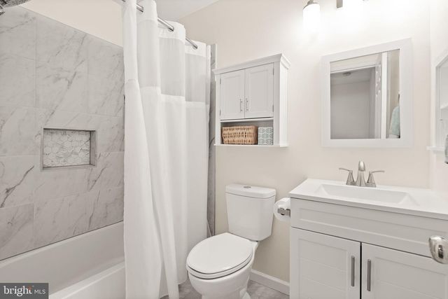 144 WASHINGTON ST, Occoquan, VA 22125