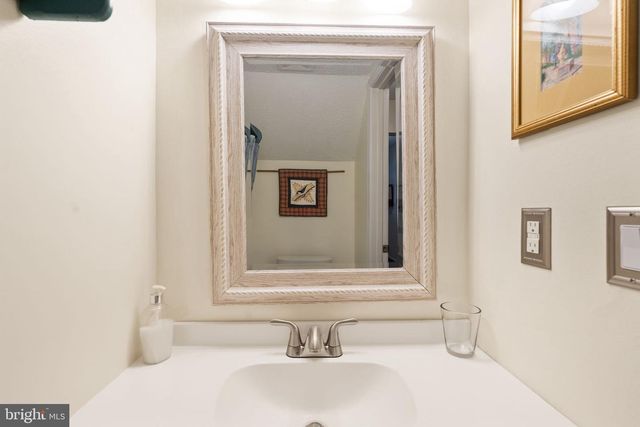 144 WASHINGTON ST, Occoquan, VA 22125