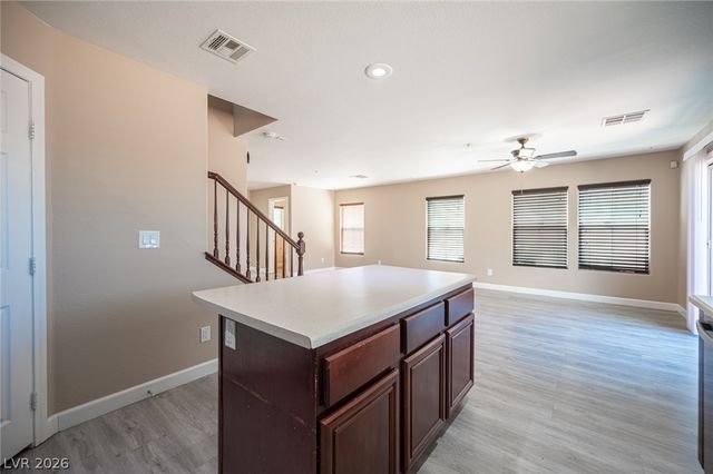 1060 Paradise Coach Drive, Henderson, NV 89002