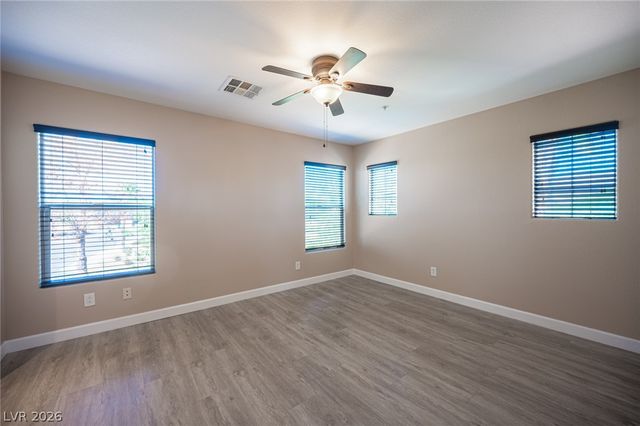 1060 Paradise Coach Drive, Henderson, NV 89002
