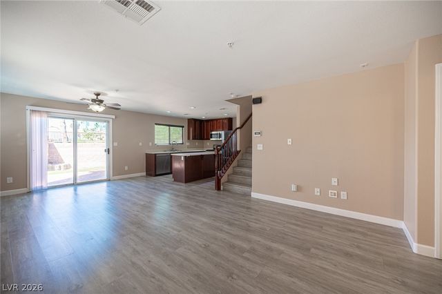 1060 Paradise Coach Drive, Henderson, NV 89002