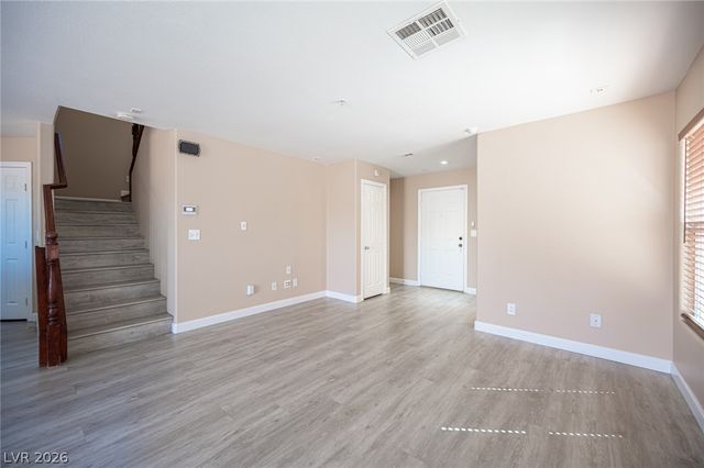 1060 Paradise Coach Drive, Henderson, NV 89002