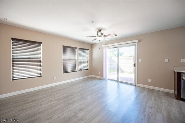 1060 Paradise Coach Drive, Henderson, NV 89002