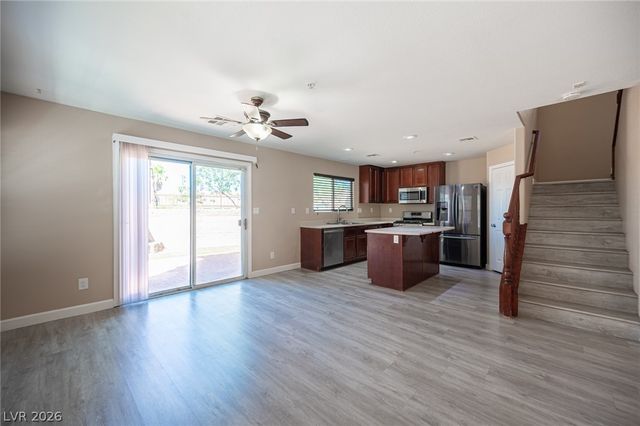 1060 Paradise Coach Drive, Henderson, NV 89002