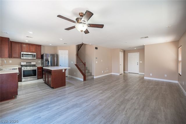 1060 Paradise Coach Drive, Henderson, NV 89002
