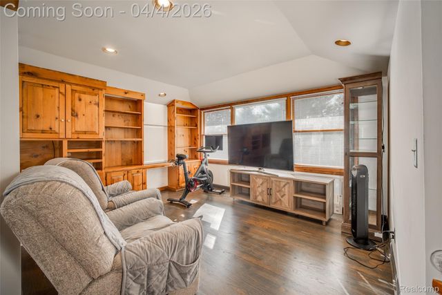 8183 Reese Road, Independence Charter Township, MI 48348