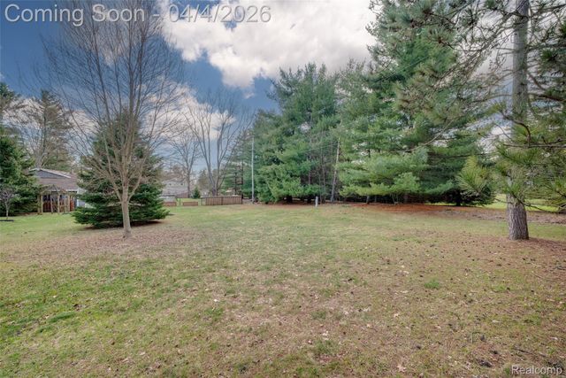 8183 Reese Road, Independence Charter Township, MI 48348