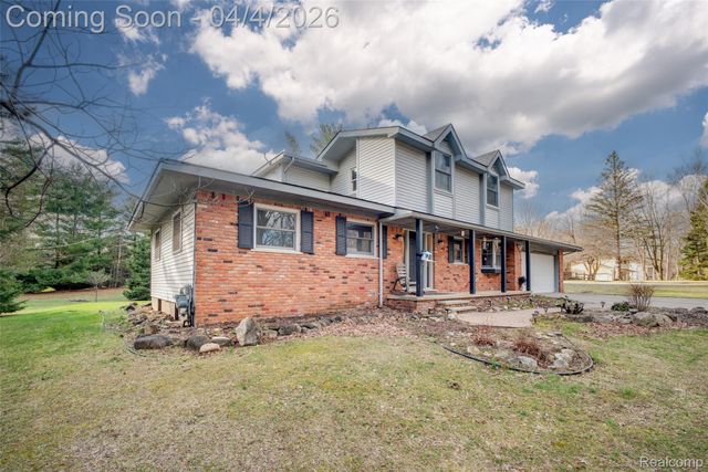 8183 Reese Road, Independence Charter Township, MI 48348