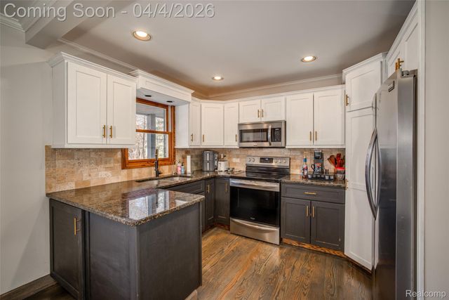 8183 Reese Road, Independence Charter Township, MI 48348