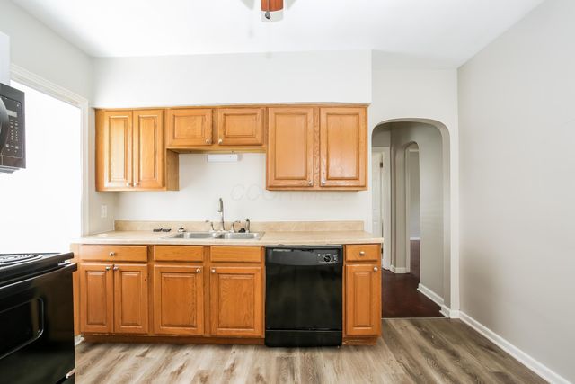 731 S Highland Avenue, Columbus, OH 43223