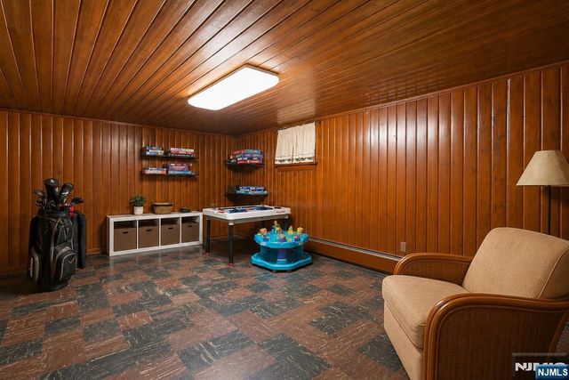 1106 Emerson Avenue, Teaneck, NJ 07666