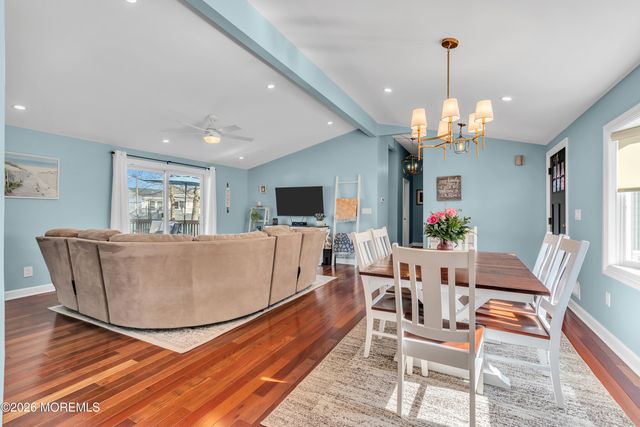 36 Dartmouth Drive, Hazlet, NJ 07730