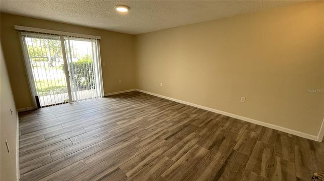 1932 LAKE ATRIUMS CIRCLE 65, Orlando, FL 32839