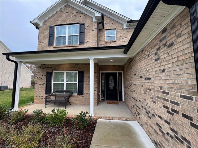 3924 Braddock Road, High Point, NC 27265