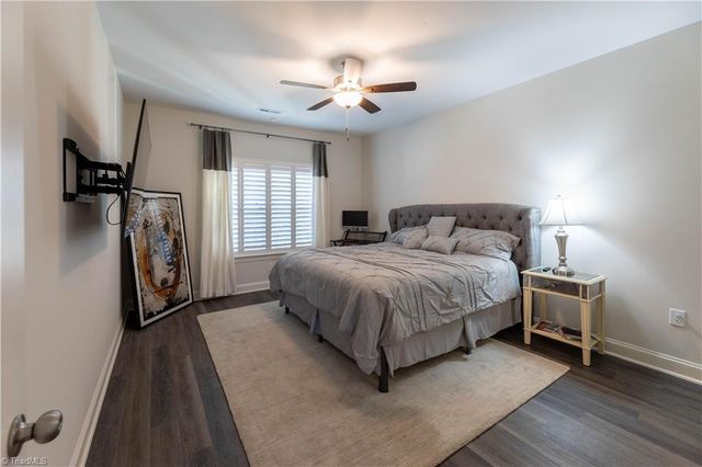 3924 Braddock Road, High Point, NC 27265