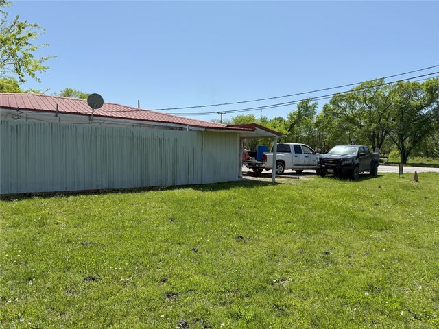 71 US Highway 69, Celeste, TX 75423