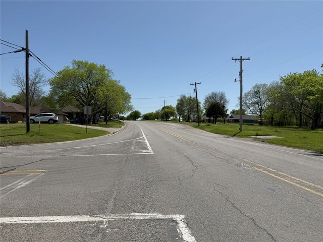 71 US Highway 69, Celeste, TX 75423