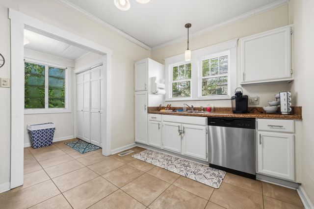205 Reid Street, Hot Springs, AR 71901
