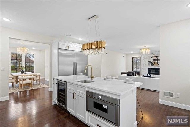 307 Idaho Street, Paramus, NJ 07652