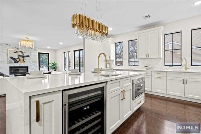 307 Idaho Street, Paramus, NJ 07652