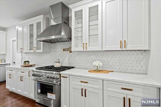 307 Idaho Street, Paramus, NJ 07652