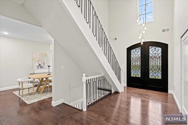 307 Idaho Street, Paramus, NJ 07652