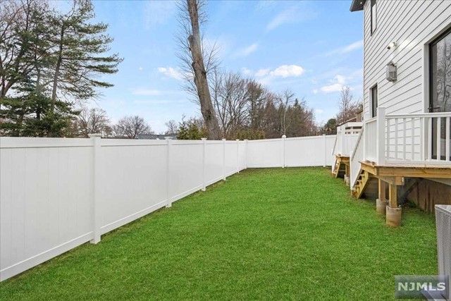 307 Idaho Street, Paramus, NJ 07652