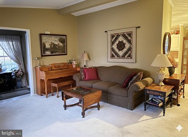 30 GREENBRIAR CT, Harleysville, PA 19438