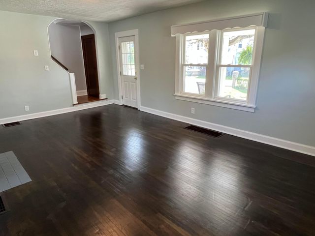 10654 Jackson Street, Rockbridge, OH 43149