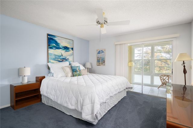 40 Vista Gardens Trail 201, Vero Beach, FL 32962