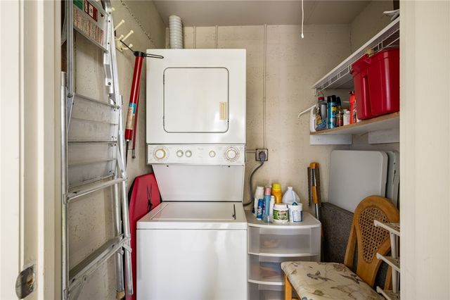 40 Vista Gardens Trail 201, Vero Beach, FL 32962