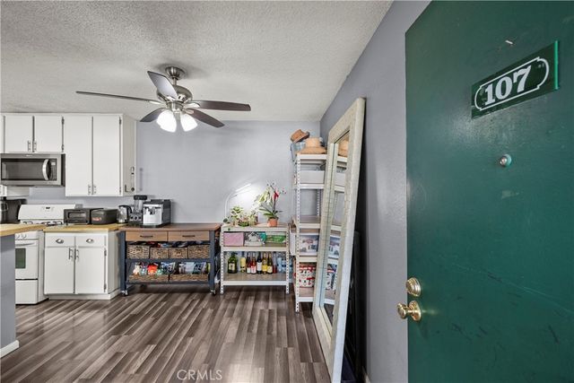 15220 Ocaso Ave. H107, La Mirada, CA 90638