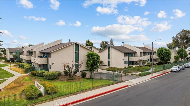 15220 Ocaso Ave. H107, La Mirada, CA 90638
