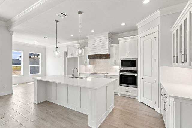 1050 Uplift Drive, Weatherford, TX 76087