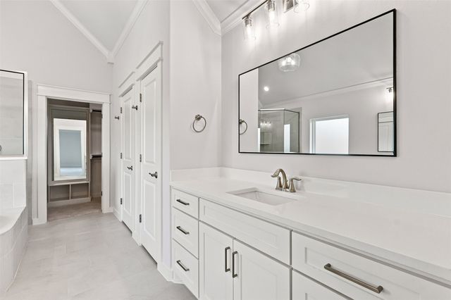1050 Uplift Drive, Weatherford, TX 76087