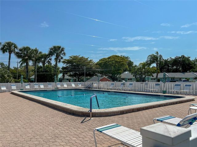 3802 42ND STREET COURT W 31, Bradenton, FL 34205