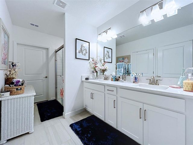 32196 CANNON RUSH DRIVE, San Antonio, FL 33576