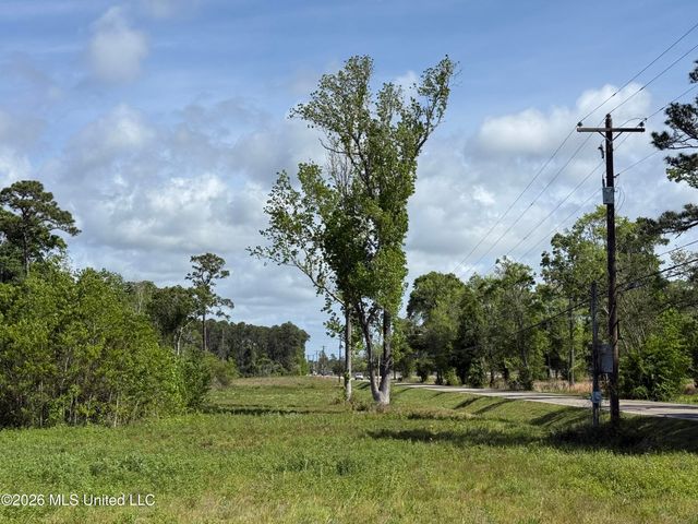 Klondyke Road, Long Beach, MS 39560