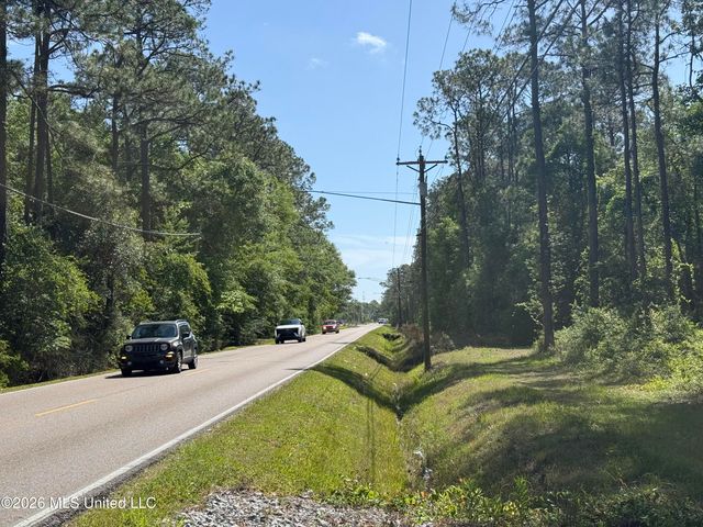 Klondyke Road, Long Beach, MS 39560