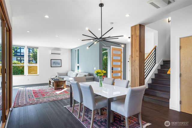 2604 E Ward Street, Seattle, WA 98112