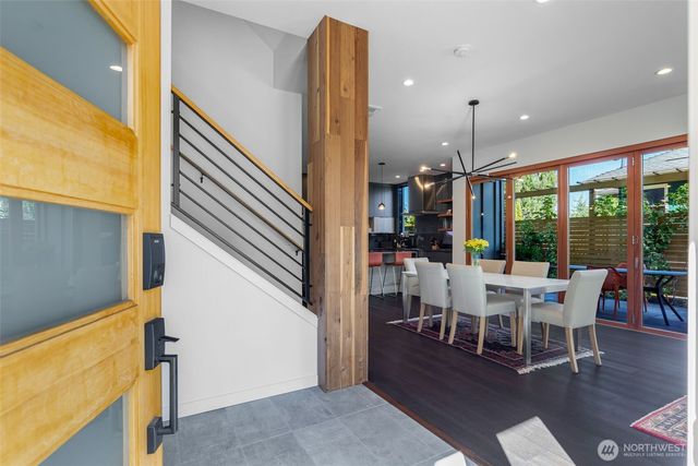 2604 E Ward Street, Seattle, WA 98112