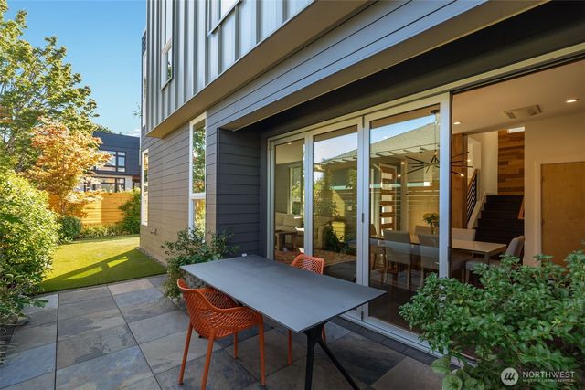 2604 E Ward Street, Seattle, WA 98112