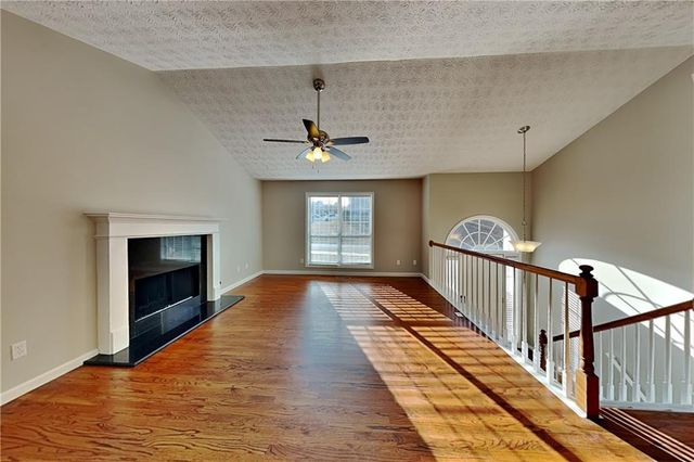 1067 Athena Court, Acworth, GA 30101