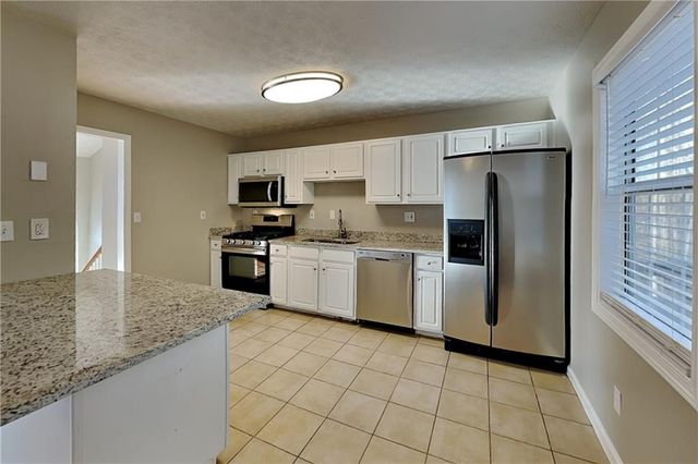 1067 Athena Court, Acworth, GA 30101