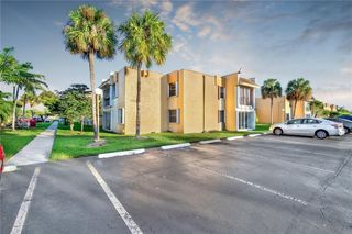 9311 SW 4th St 220B, Miami, FL 33174