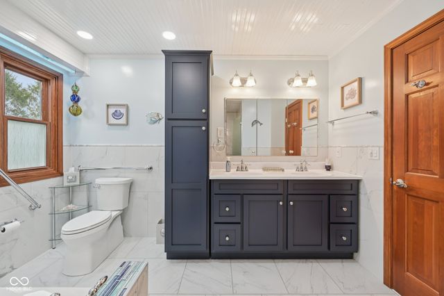 429 Sonhatsett Drive, Westfield, IN 46074