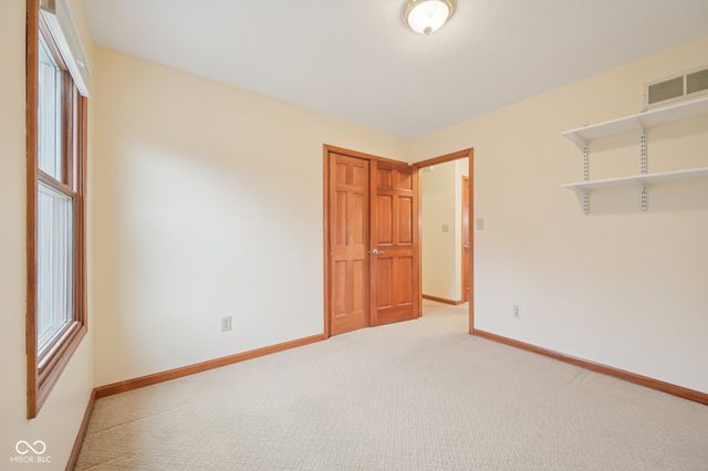 429 Sonhatsett Drive, Westfield, IN 46074