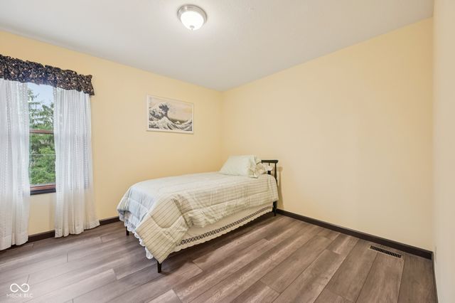 429 Sonhatsett Drive, Westfield, IN 46074