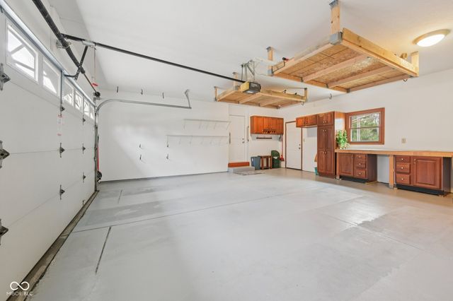 429 Sonhatsett Drive, Westfield, IN 46074